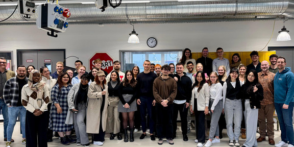 Group photo of the International Coworking and Entrepreneurial Management course in the winter semester 2024/2025 in Bochum