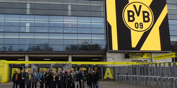 FGF Working Groups at BVB Stadium FGF Working Groups in front of BVB Stadium