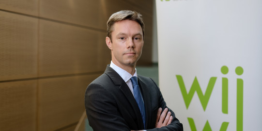 Photo Prof. Dr. Lorenz Graf-Vlachy Photo Prof. Dr. Lorenz Graf-Vlachy