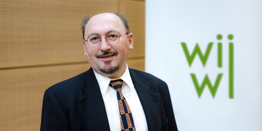 Foto Prof. Dr. Richard Lackes Foto Prof. Dr. Richard Lackes