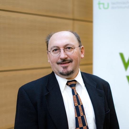 Foto Prof. Dr. Richard Lackes