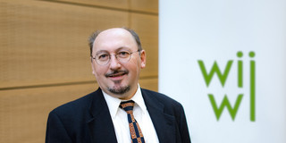 Foto Prof. Dr. Richard Lackes