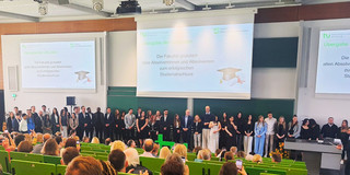 Foto von Abschlussfeier - Bachelorabsolvent*innen