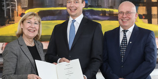 Foto Verleihung Honorarprofessur an Dr. Burg