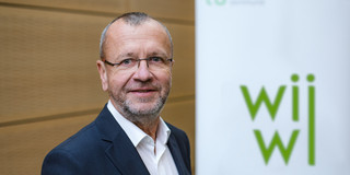 Foto Prof. Dr. Hartmut H. Holzmüller