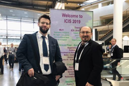 Foto Alper Beşer & Prof. Dr. Richard Lackes