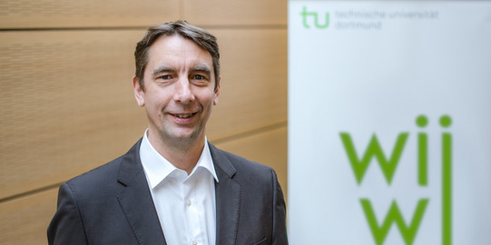 Photo Prof. Dr. Jens Rowold Photo Prof. Dr. Jens Rowold