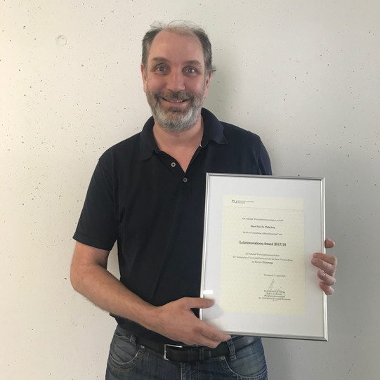 Prof. Dr. Philip Jung erhält die Lehrinnovationsauszeichnung
