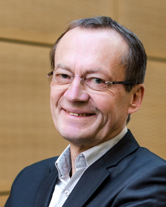 Foto Prof. Dr. Kornelius Kraft