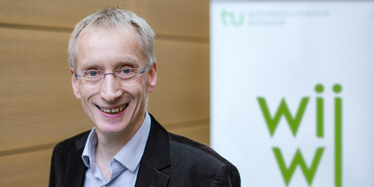 Foto Prof. Dr. Andreas Hoffjan Foto Prof. Dr. Andreas Hoffjan